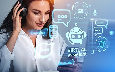 Frau arbeitet mit KI Virtual Assistant